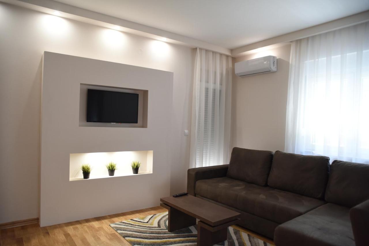 Appartamento Vrnjacka Idila Vrnjačka Banja Esterno foto